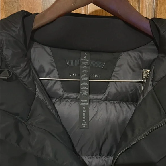 Men’s Lululemon XL Black Cold City 600-Down-Fill Parka with Hood - Picture 2 of 8